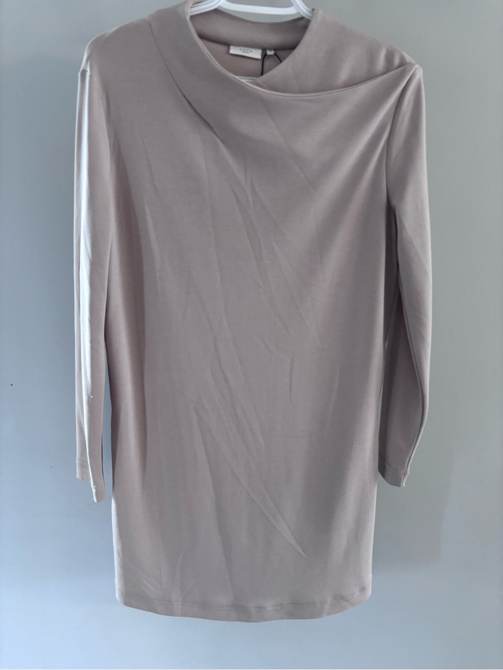 Women’s Taupe Long Sleeve Shift Dress